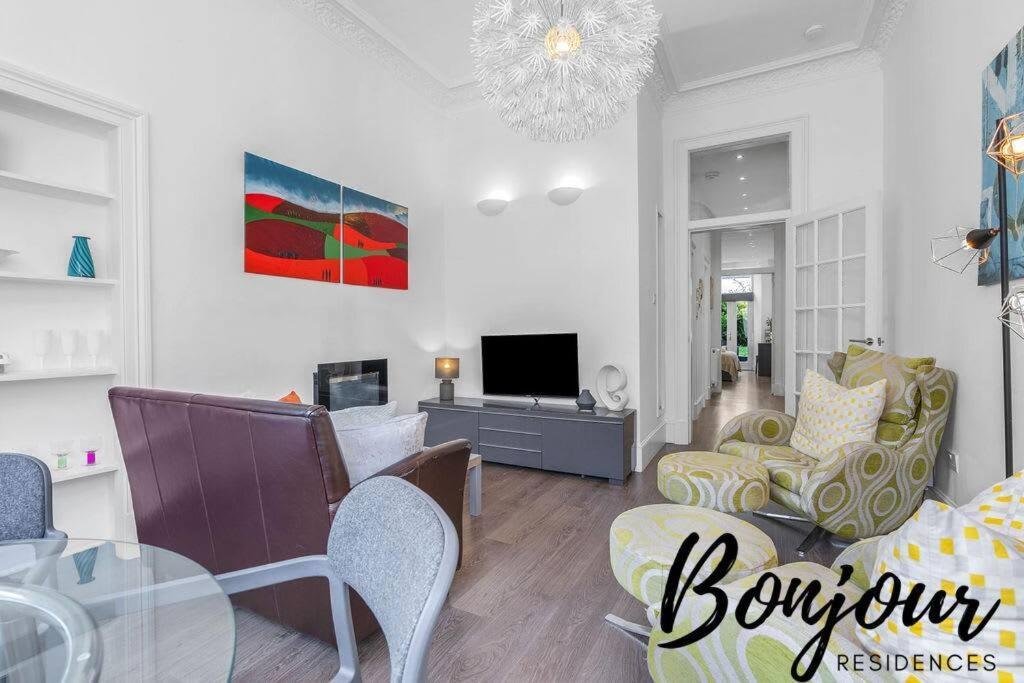 Clichy Suite Ground Floor 1Br-1 Ba, Shared Garden Access By Bonjour Residences Edimburgo Exterior foto